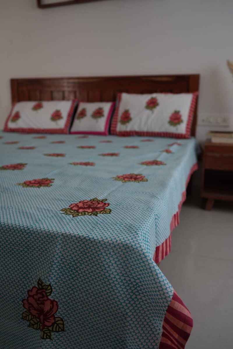 Torquoise Textured and Buta Print Bedsheet - Image 5