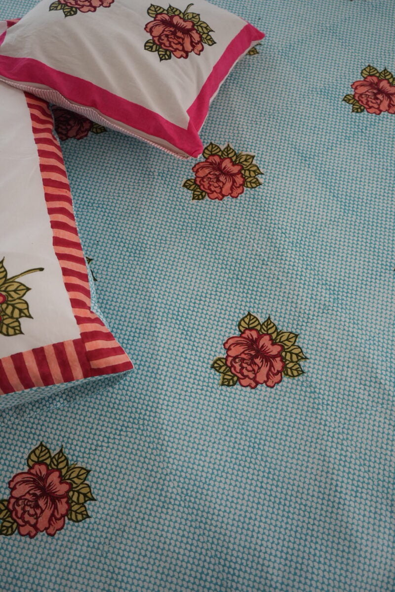 Torquoise Textured and Buta Print Bedsheet - Image 2