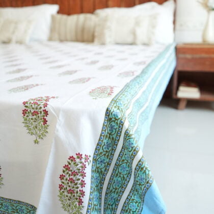 Tiny floral bedding set