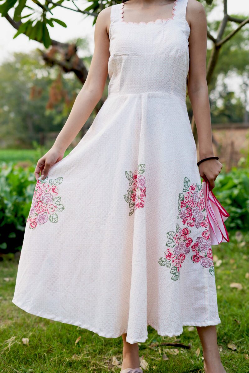 Beautiful White Flower Print Cotton Printed Sleeveless Dress - Image 3