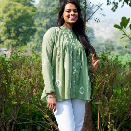 Green trendy dress