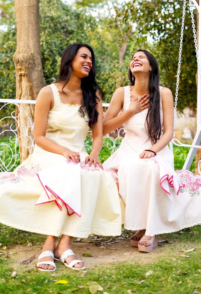 Discover Long DressesShop Now